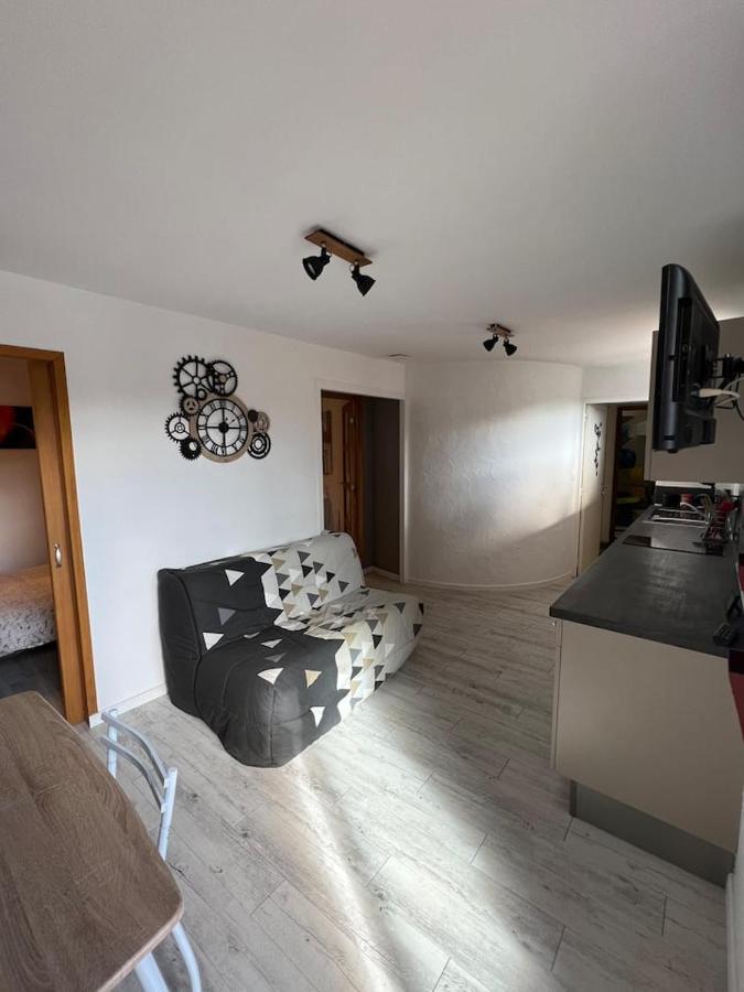 Charmant Appartement Calme Et Lumineux Chateauvieux  Εξωτερικό φωτογραφία